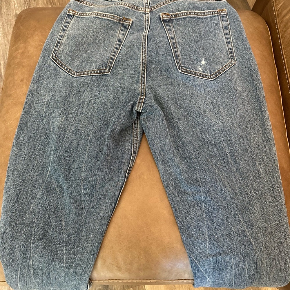 Abercrombie 90s slim straight jeans dark wash. Size 29. - Picture 4 of 4